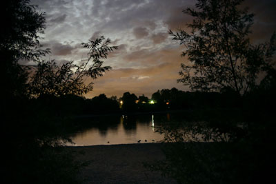 Ealrswood Lakes at Dusk
